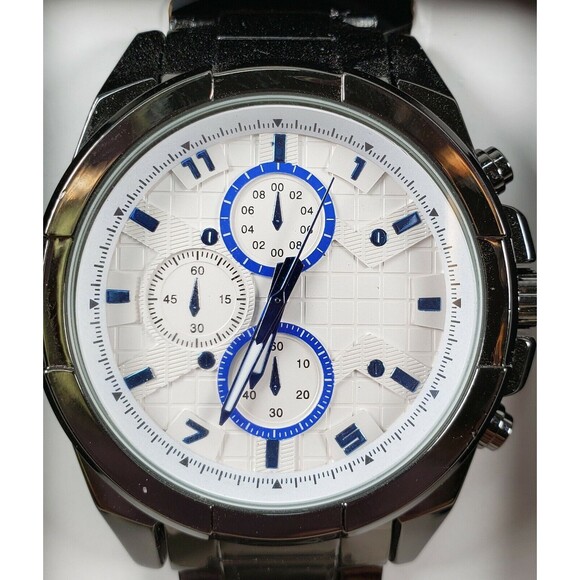Men's Faux Eye Analog White & Blue Face Watch Quartz Accuracy Sliver Band New - Picture 2 of 5